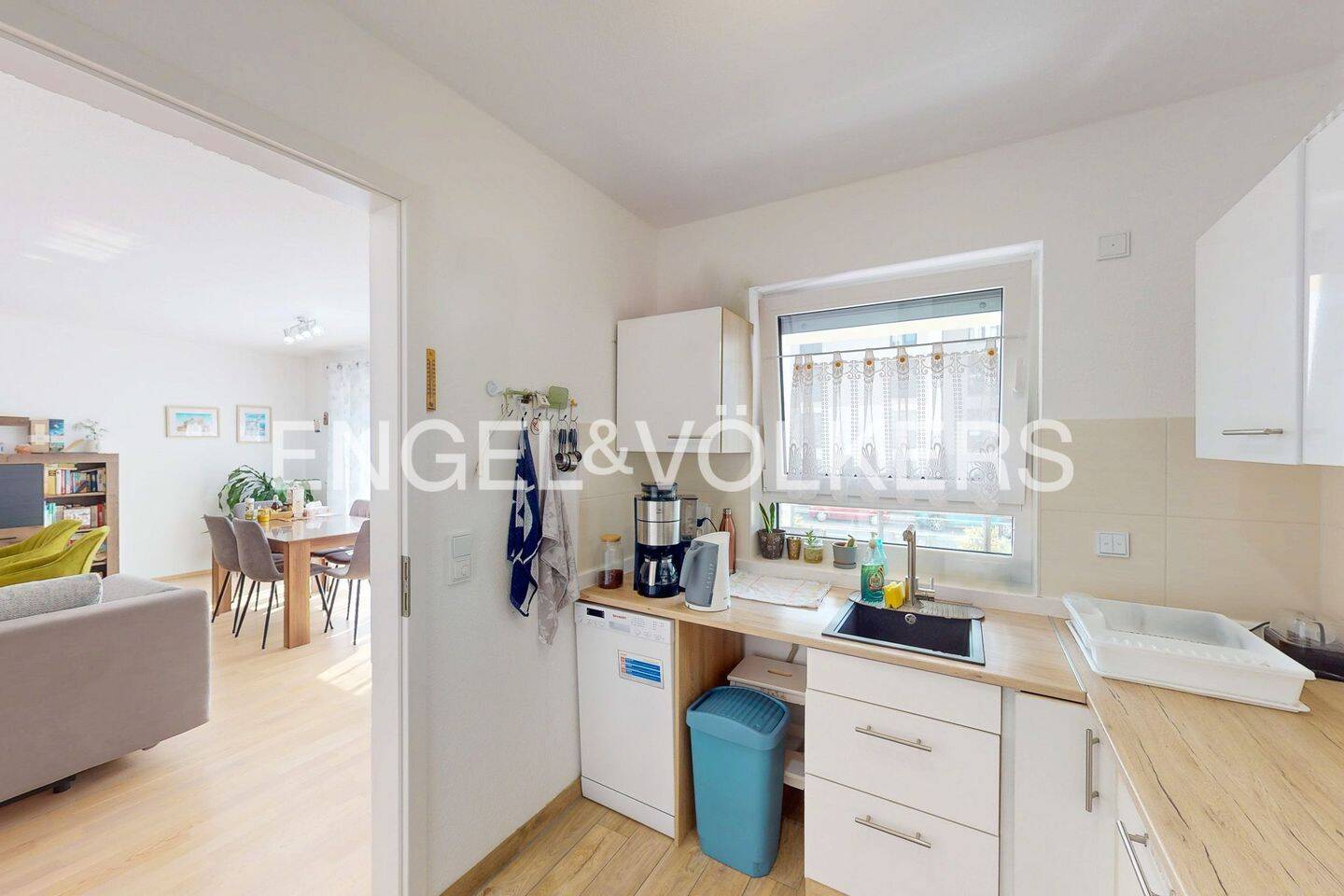 Modernes Wohnambiente mit Balkon und Aufzug! – 65197 Wiesbaden – Vorschaubild 9