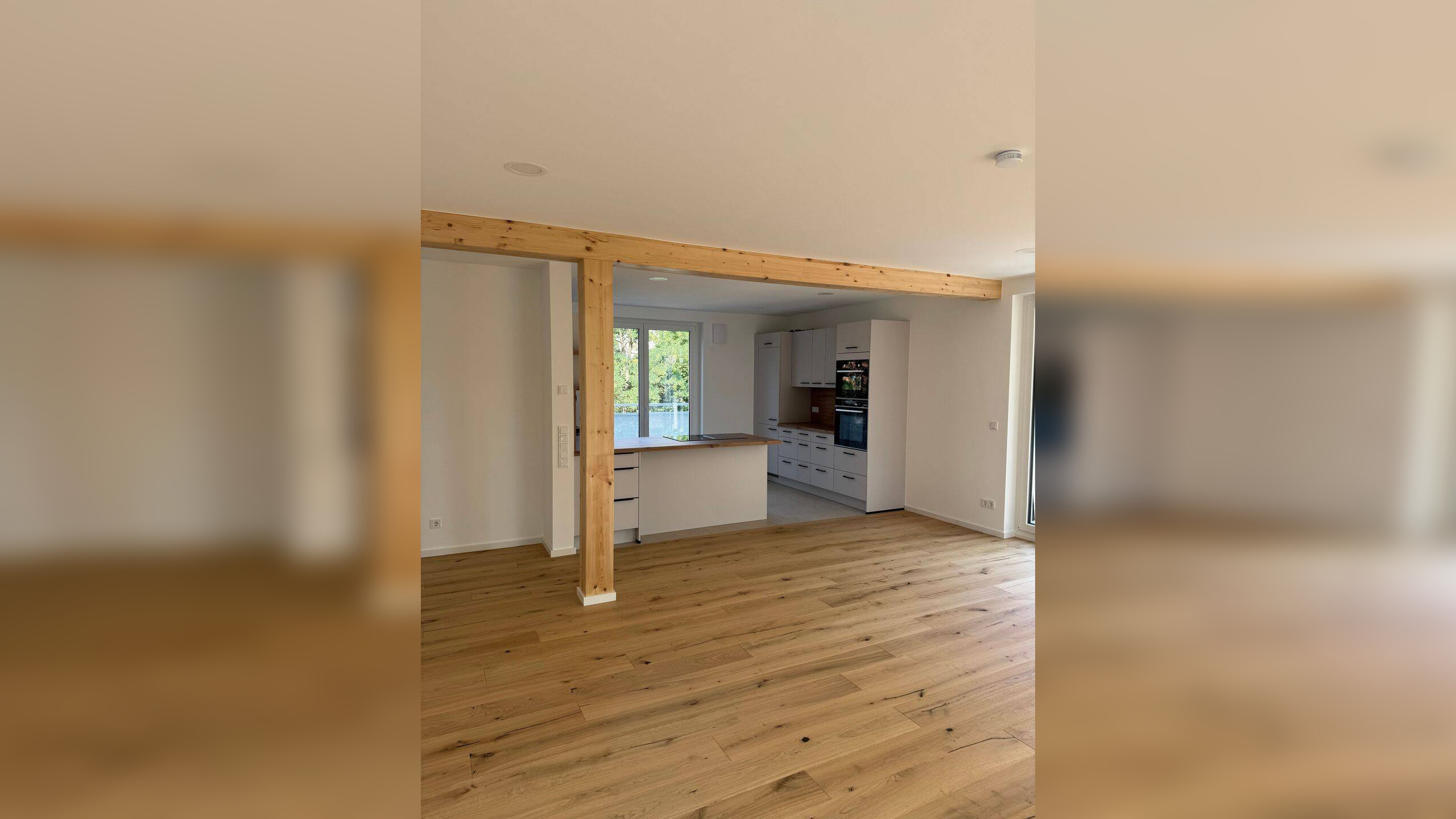 Exklusive Penthouse-Wohnungen Erstbezug im KfW-40-Neubau – 2 Zimmer mit Küche und 3 Zimmer ohne Küche – 91058 Erlangen – Vorschaubild 3