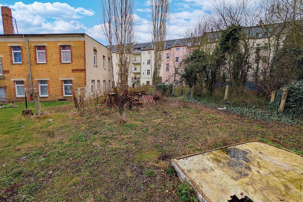 Wohnen und Entwickeln – Eigentumswohnung mit ausbaufähigem Dachgeschossrohling – Plauen – Vorschaubild 3