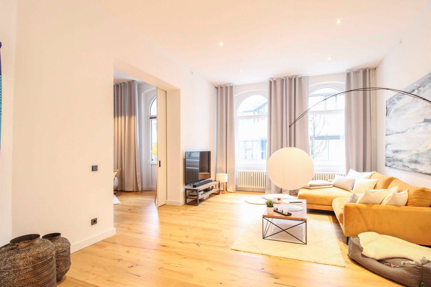 Exklusiver Altbau mit privatem Garten, moderner Raumaufteilung & variabler Wohnstruktur – 30159 Hannover – Vorschaubild 3