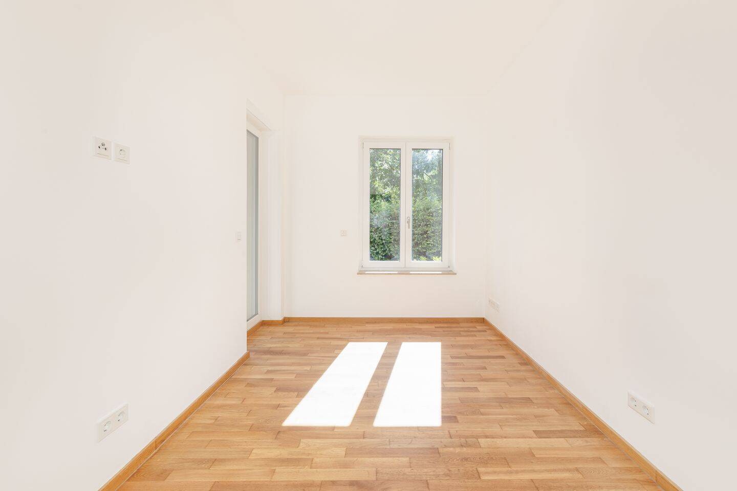 Drei/vier Zimmer! Mit Garten, Balkon, Terrasse, Aufzug, Stellplatz: Am Gleisdreieck-Park Kreuzberg – 10785 Berlin – Vorschaubild 4