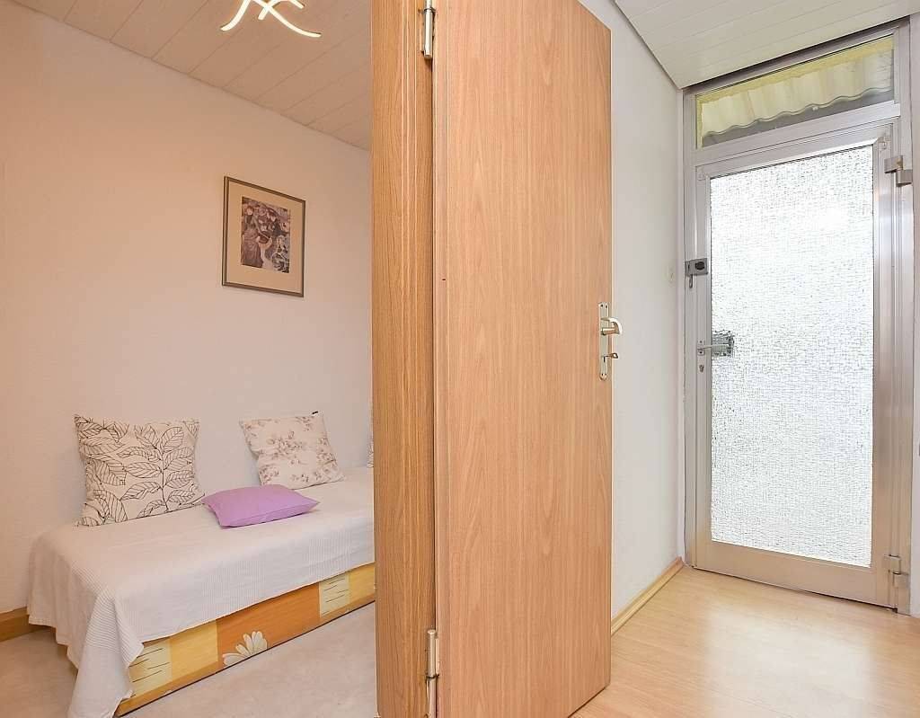 Ideal für Anleger oder als gemütliche Singlewohnung für Eigennutzer – 70469 Stuttgart – Vorschaubild 3
