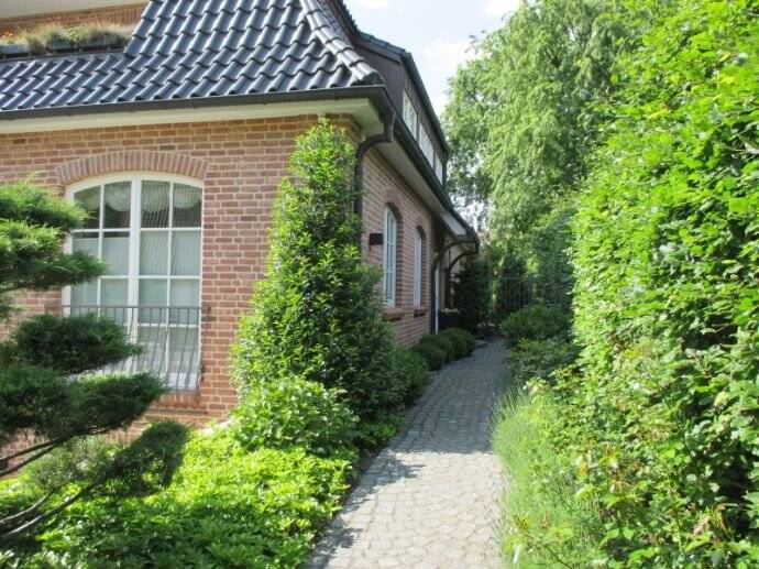 *** Nienstedten Luxuswohnung Dachgeschoß *** – 22609 Hamburg – Vorschaubild 3