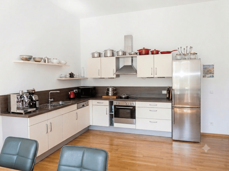 FÜ-City: Wohnen im Denkmal – Besonderes 3-4 Zi-Loft im 1.OG mit Balkon und Aufzug – 90762 Fürth – Vorschaubild 3
