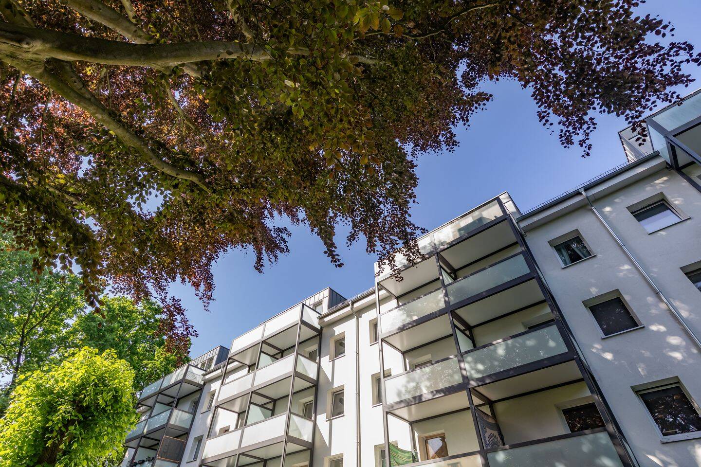 Helle 2-Zimmer-Wohnung mit Innenhofbalkon I LS8.5 – 22307 Hamburg – Vorschaubild 3