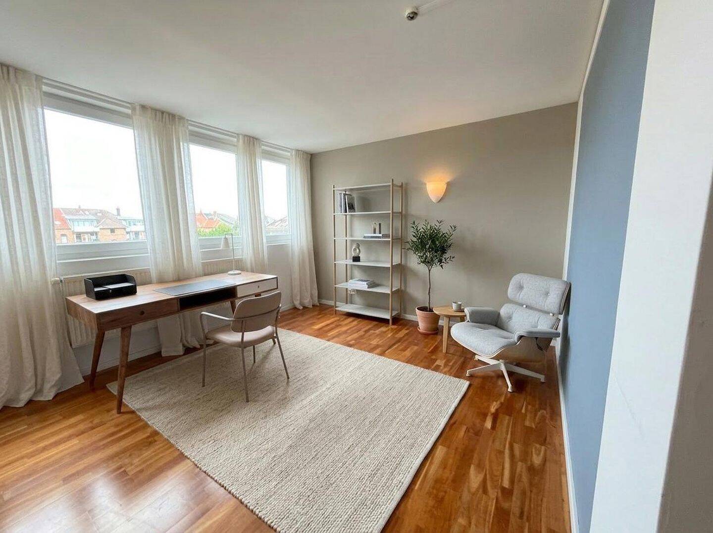 Über den Dächern des Malerviertels -Wunderschöne Dachgeschosswohnung mit traumhafter Terrasse – 38106 Braunschweig – Vorschaubild 4