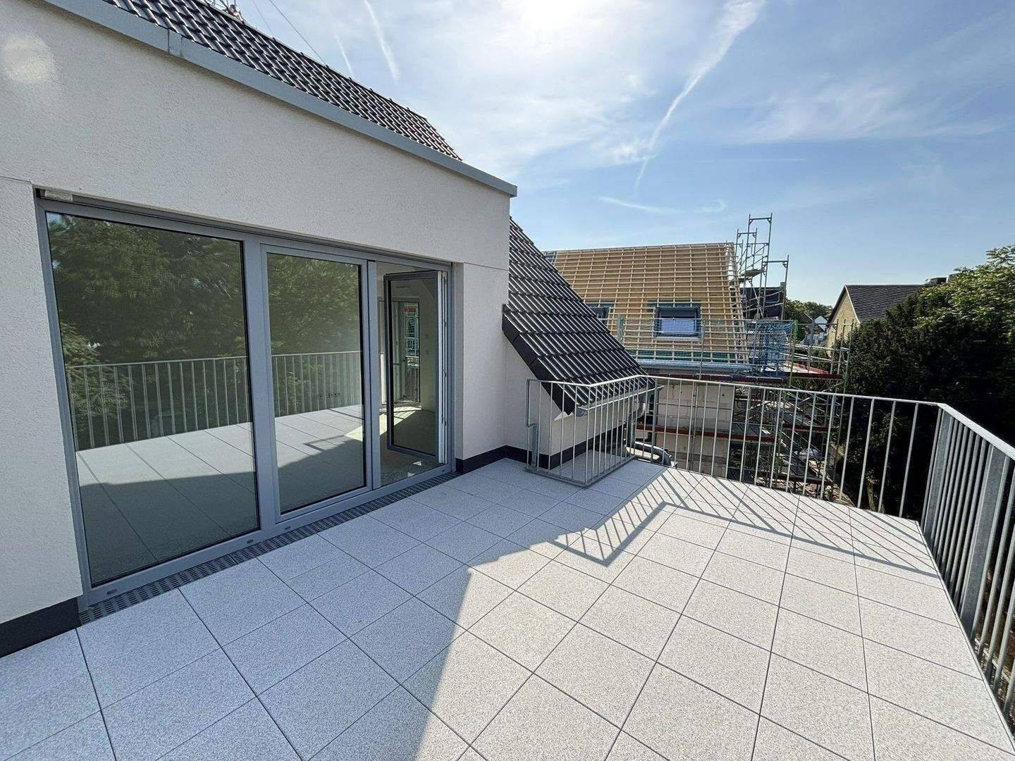 Pocket-Penthouse-Plus – 65189 Wiesbaden – Vorschaubild 3