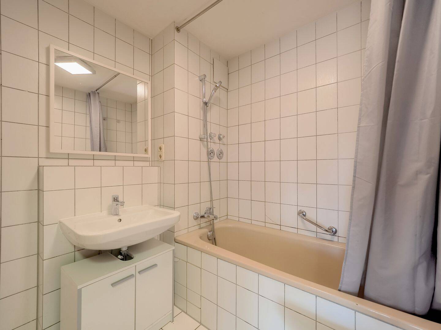 Milbertshofen – Hell. Gepflegt. Außergewöhnlich. – 80807 München – Vorschaubild 4