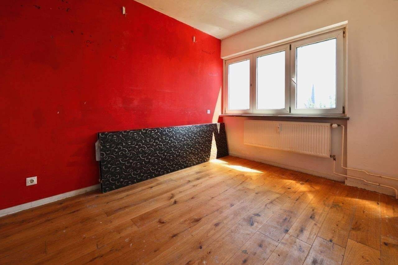 ÜBER DEN DÄCHERN BERLINS – MIT ÜBERDACHTEM BALKON & WEITBLICK – ZUM NEU GESTALTEN – 13403 Berlin – Vorschaubild 3