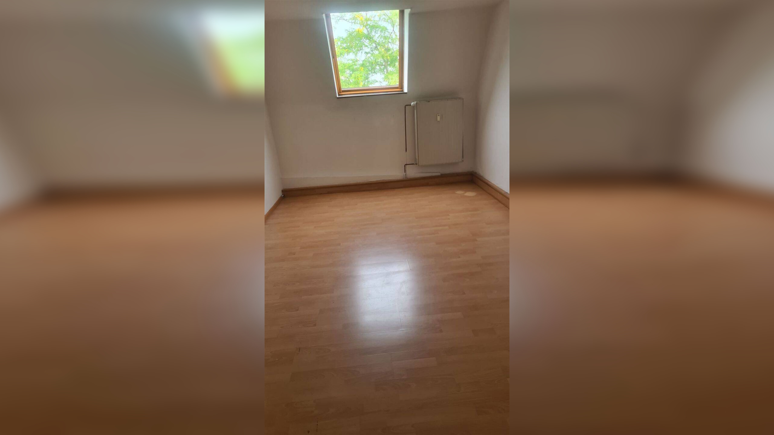 ***Gemütliche Dachgeschoßwohnung im Zentrum*** – 46045 Oberhausen – Vorschaubild 3