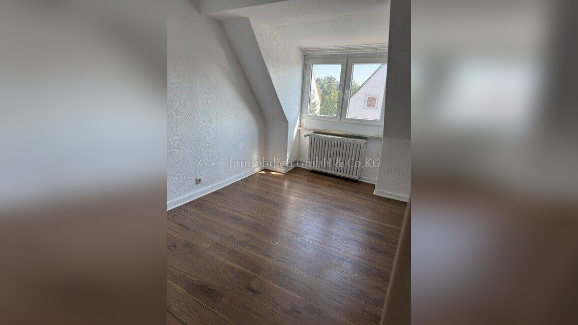 AM PARK  schicke 2-Zimmer-Wohnung mit ausbaufähiger Mansarde in ruhiger Lage in der Südstadt – 38126 Braunschweig – Vorschaubild 3