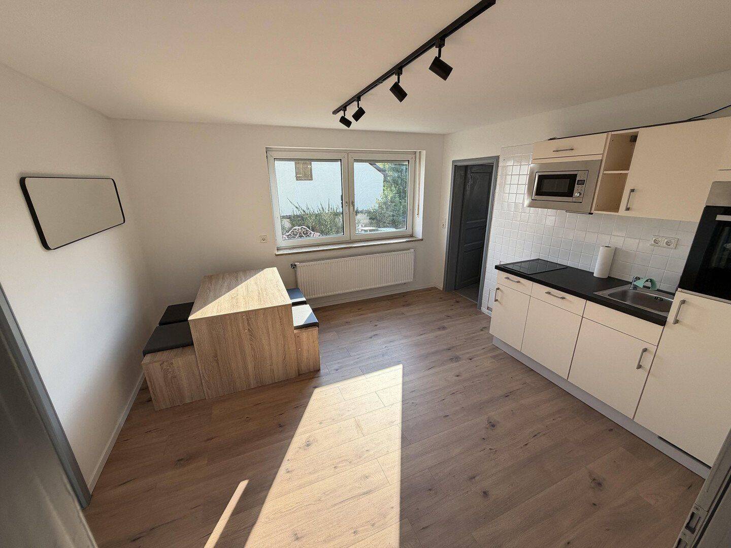 Möblierte Sanierte 3-Zimmer-Wohnung in Ingolstadt-Hagau – 75 m2 – 85051 Ingolstadt – Vorschaubild 3