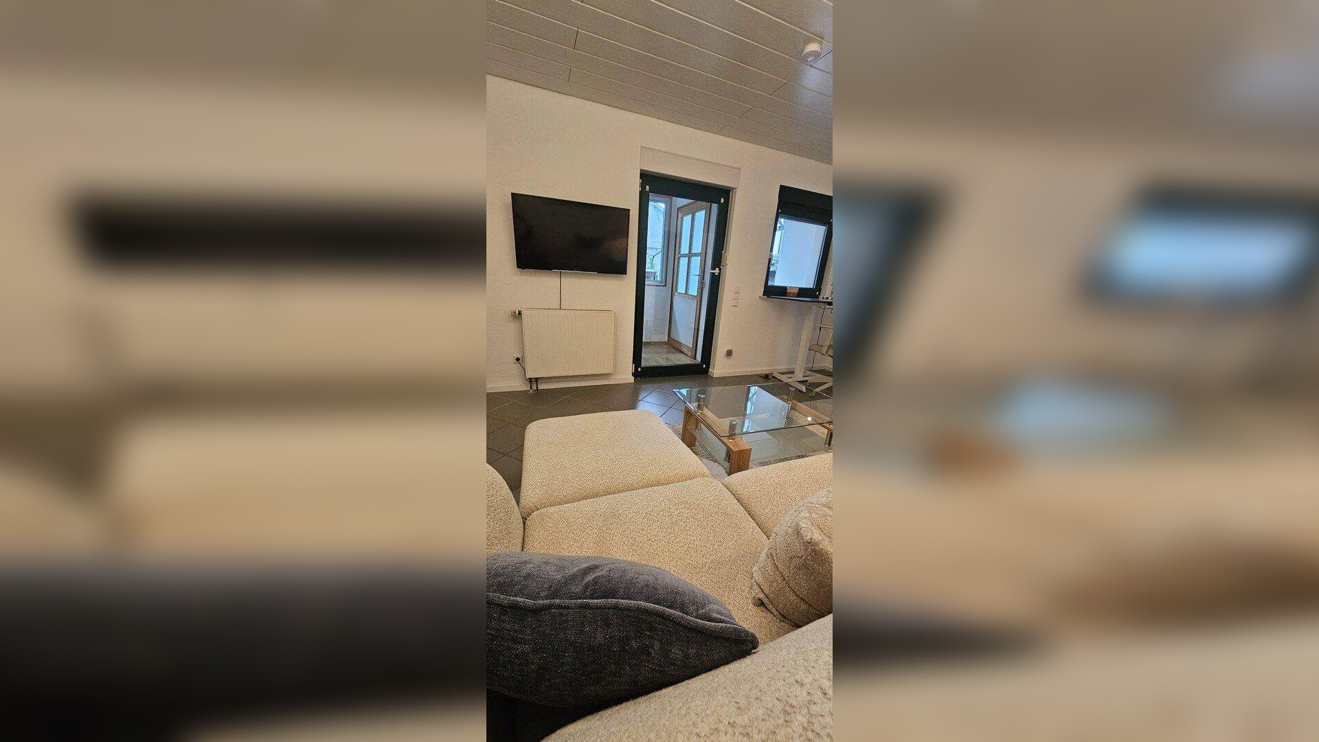 Vollmöbilierte Souterrain Wohnung Top Lage – 42655 Solingen – Vorschaubild 3