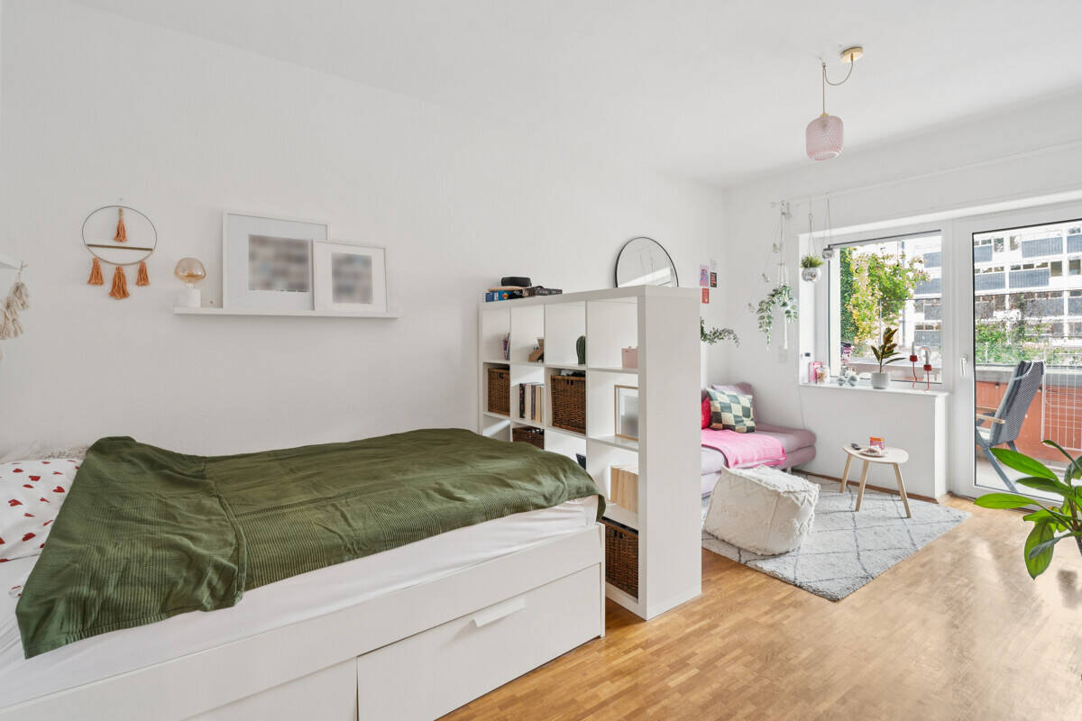 Attraktive Erdgeschosswohnung mit Balkon und Garage in zentraler Lage – 50937 Köln – Vorschaubild 3