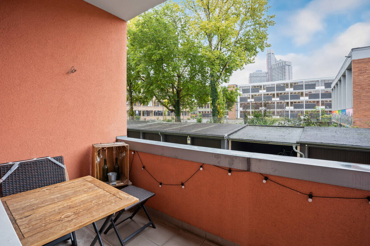 Attraktive Erdgeschosswohnung mit Balkon und Garage in zentraler Lage – 50937 Köln – Vorschaubild 4