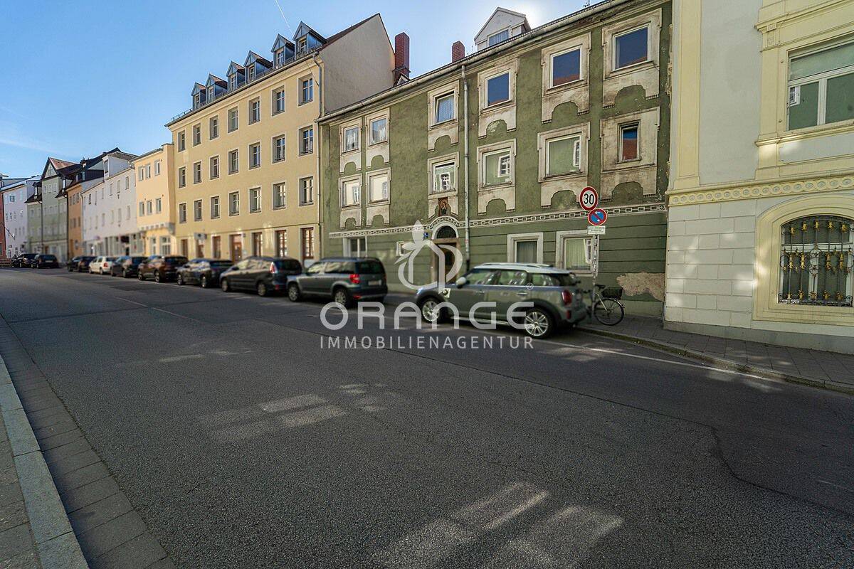 ***Sanierungsbedürftiges Altstadthaus – mit Potenzial*** – 93047 Regensburg – Vorschaubild 3