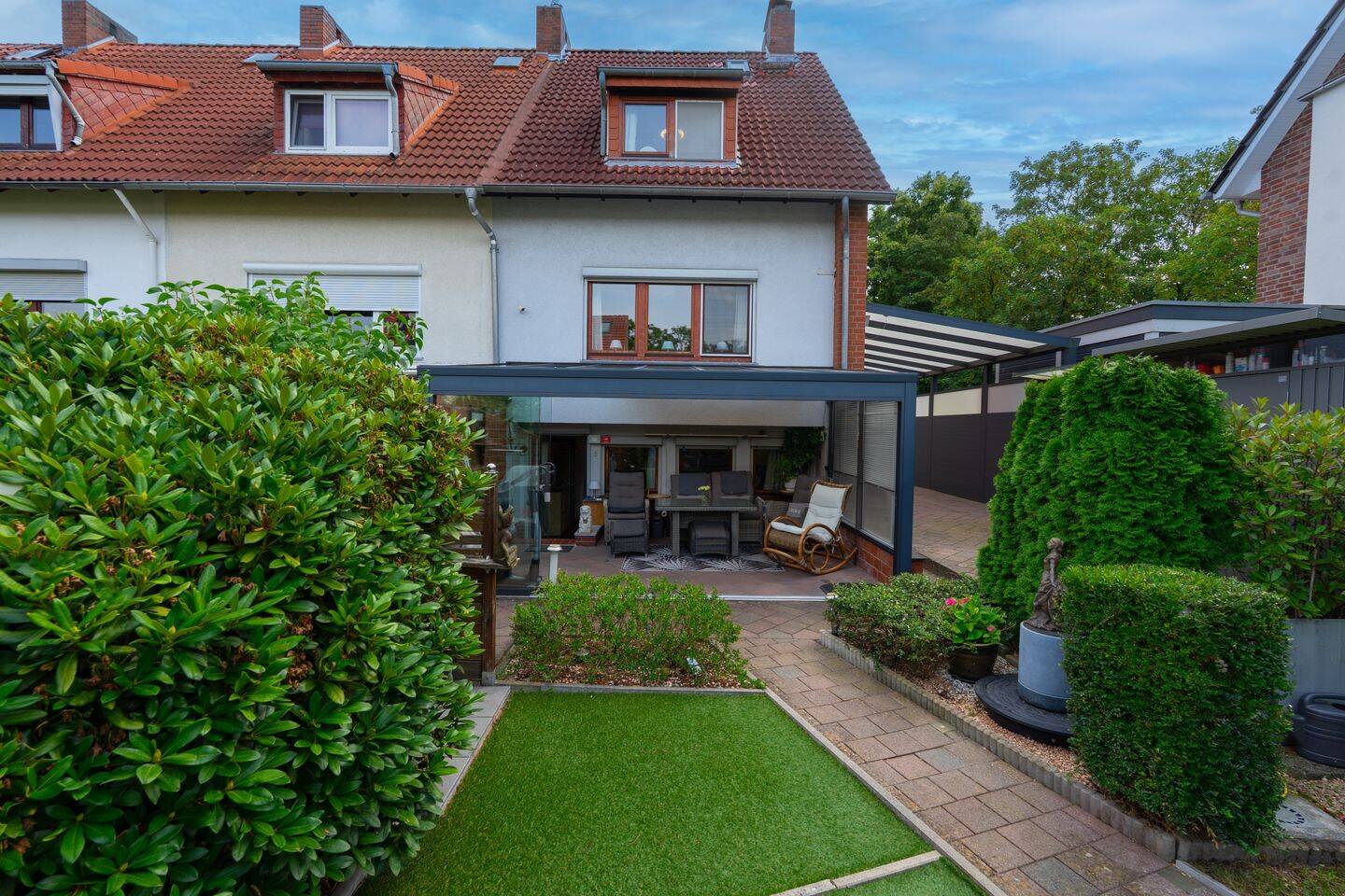 Stilvolles Reihenendhaus mit Wintergarten, Garten & Carpot sowie 2 Stellplätzen – sofort einziehen – 28259 Bremen – Vorschaubild 3