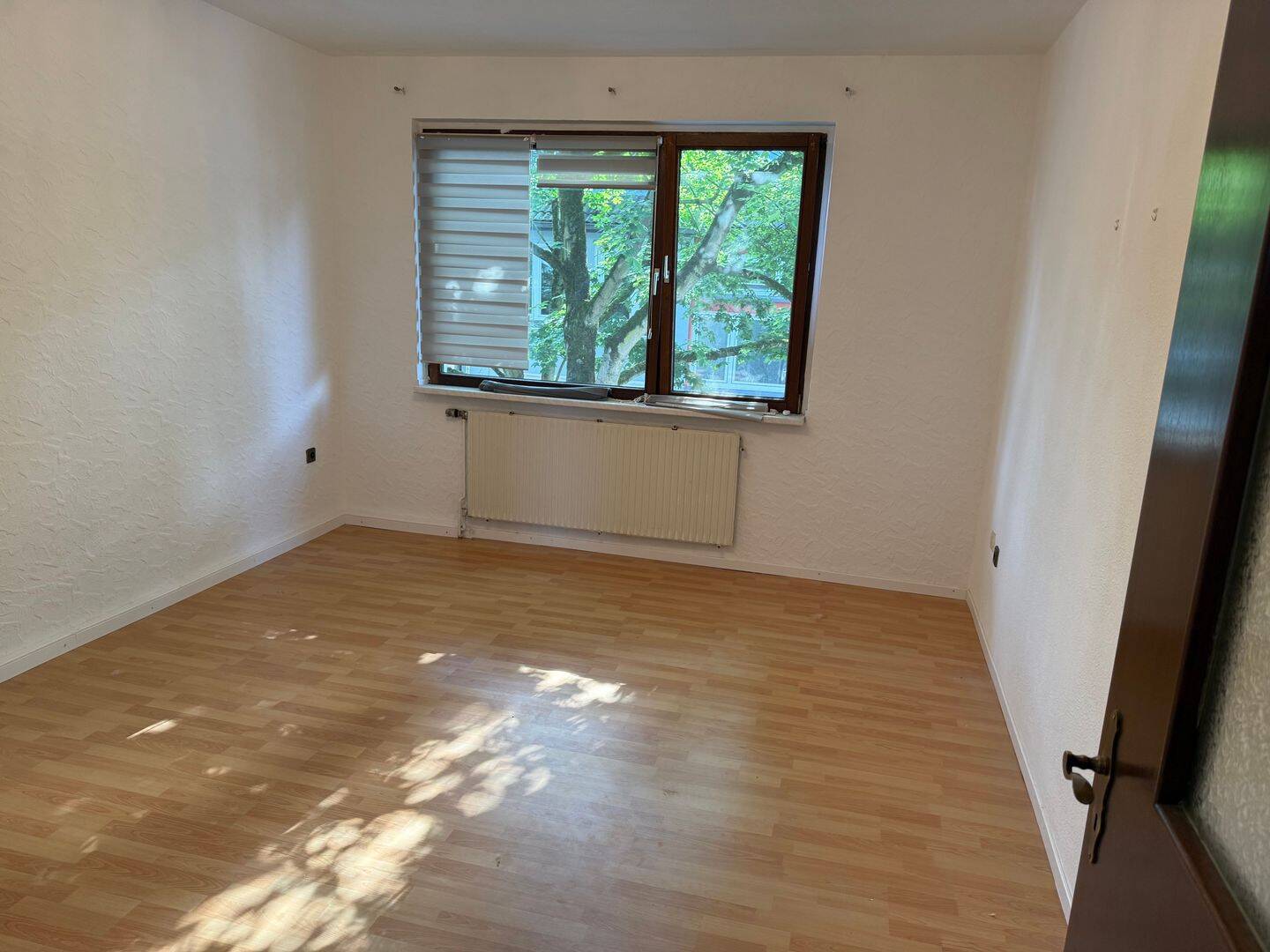 Große, frische renovierte 3-Zimmer Wohnung mit EBk – 45326 Essen – Vorschaubild 3
