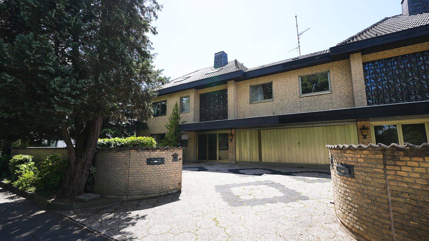 Außergewöhnliches Anwesen mit Galerie, Bürotrakt und Garten nach dem Vorbild des Japanischen Gartens – 51067 Köln – Vorschaubild 3