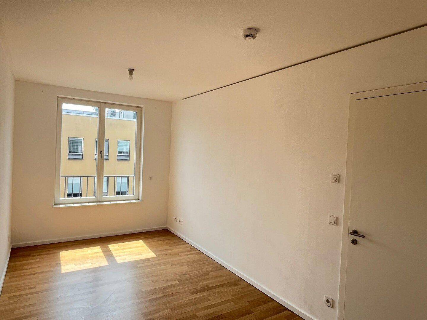 Rigaer Straße 67/ Friedrichshain: Süd-Ausrichtung, 5.OG, KfW-70 – 10247 Berlin – Vorschaubild 3