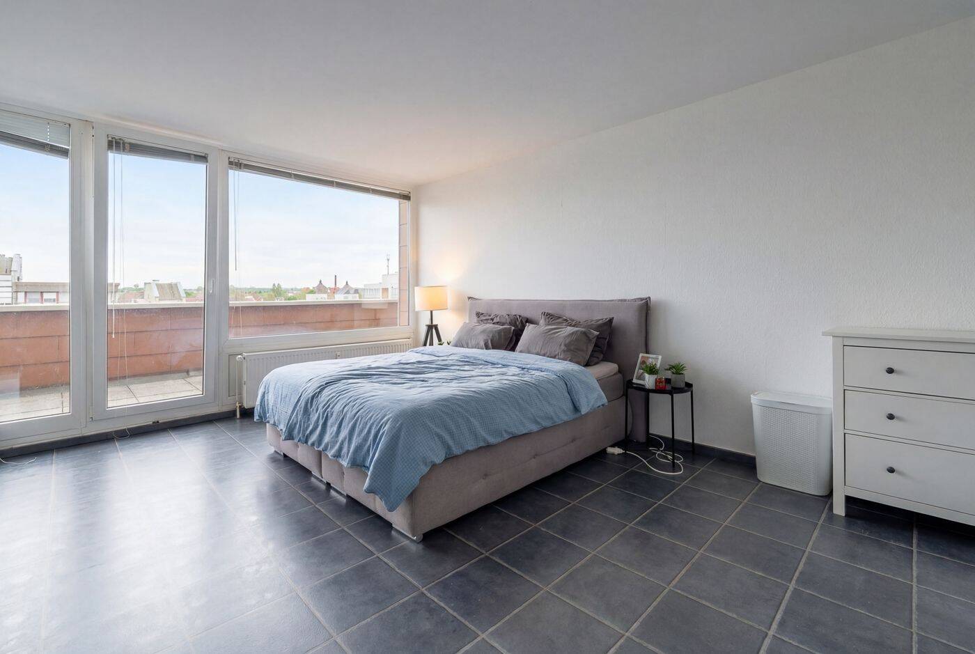 Modernisierte 2-Zi.-Wohnung mit Balkon-Terrasse, 76 m², gepflegt & ideal für Eigennutzer in Hannover – 30177 Hannover – Vorschaubild 3