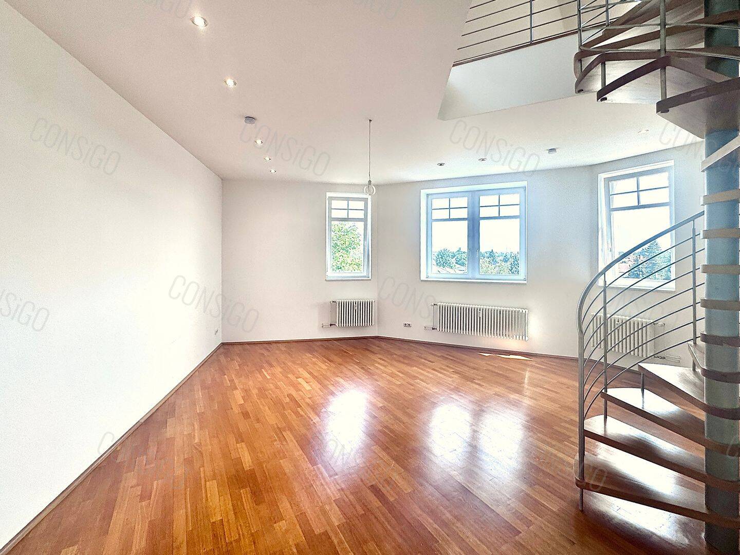 BEZUGSFREI – CHARMANTE Dachgeschosswohnung – HERRLICHE Loggia – 3.OG – 13158 Berlin – Vorschaubild 4