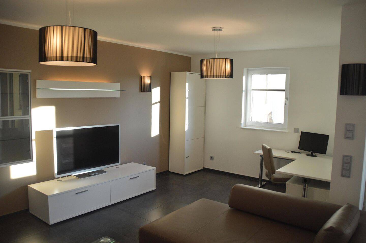 Hochwertig möblierte 2-Zimmer-Wohnung im Westend von Offenbach am Main – 63067 Offenbach am Main – Vorschaubild 3