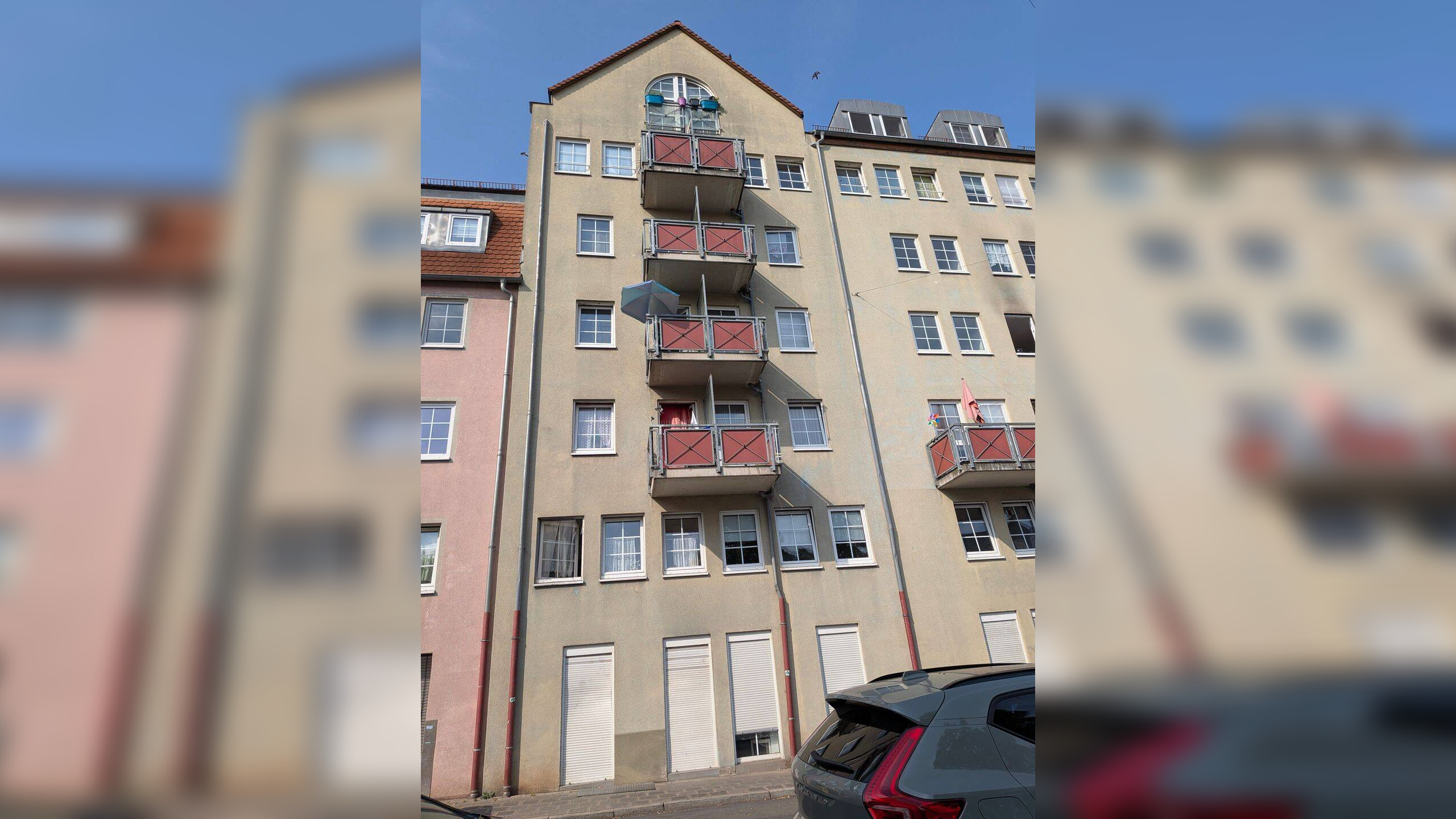 Attraktives Studio-Apartment mit Tiefgaragenstellplatz in zentraler Lage von Fürth – 90762 Fürth – Vorschaubild 3