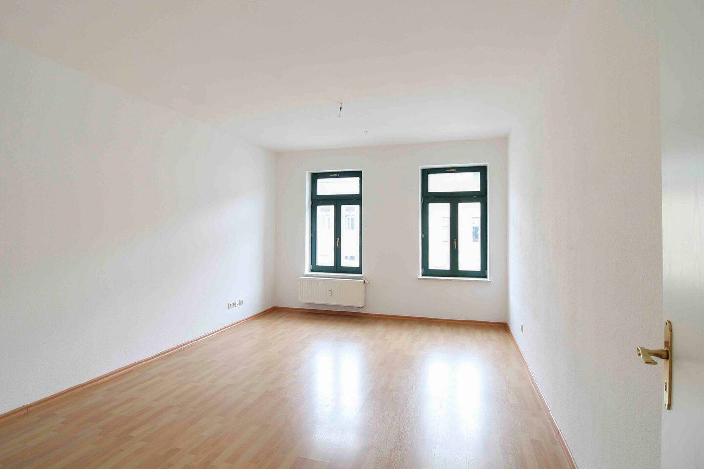 Tolle 2 Zimmer Wohnung + zentrumsnah + neu renoviert – 9113 Chemnitz – Vorschaubild 3