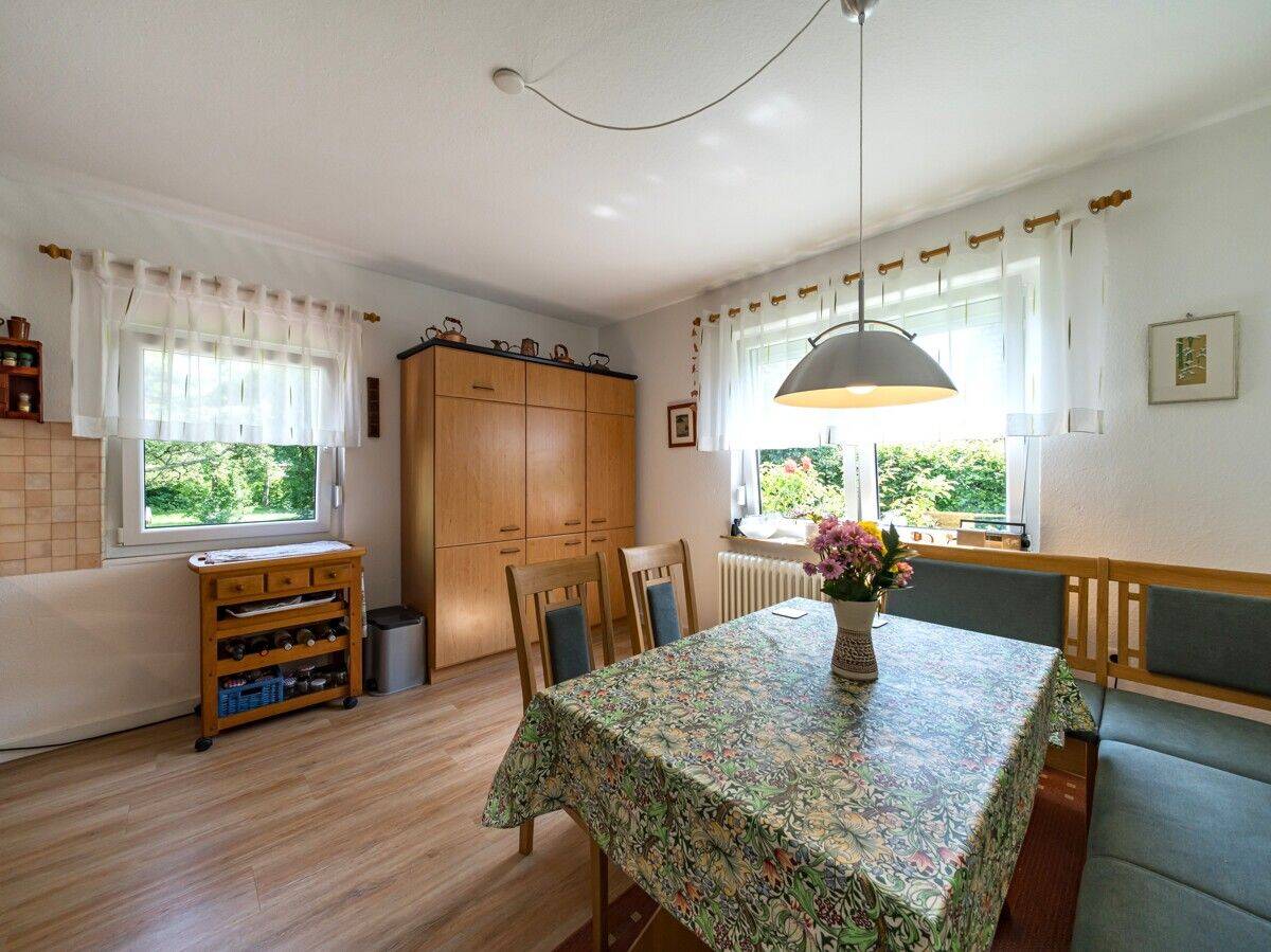Gepflegtes, teilmodernisiertes Einfamilienhaus in Kreyenbrück – 26133 Oldenburg (Oldb) – Vorschaubild 3