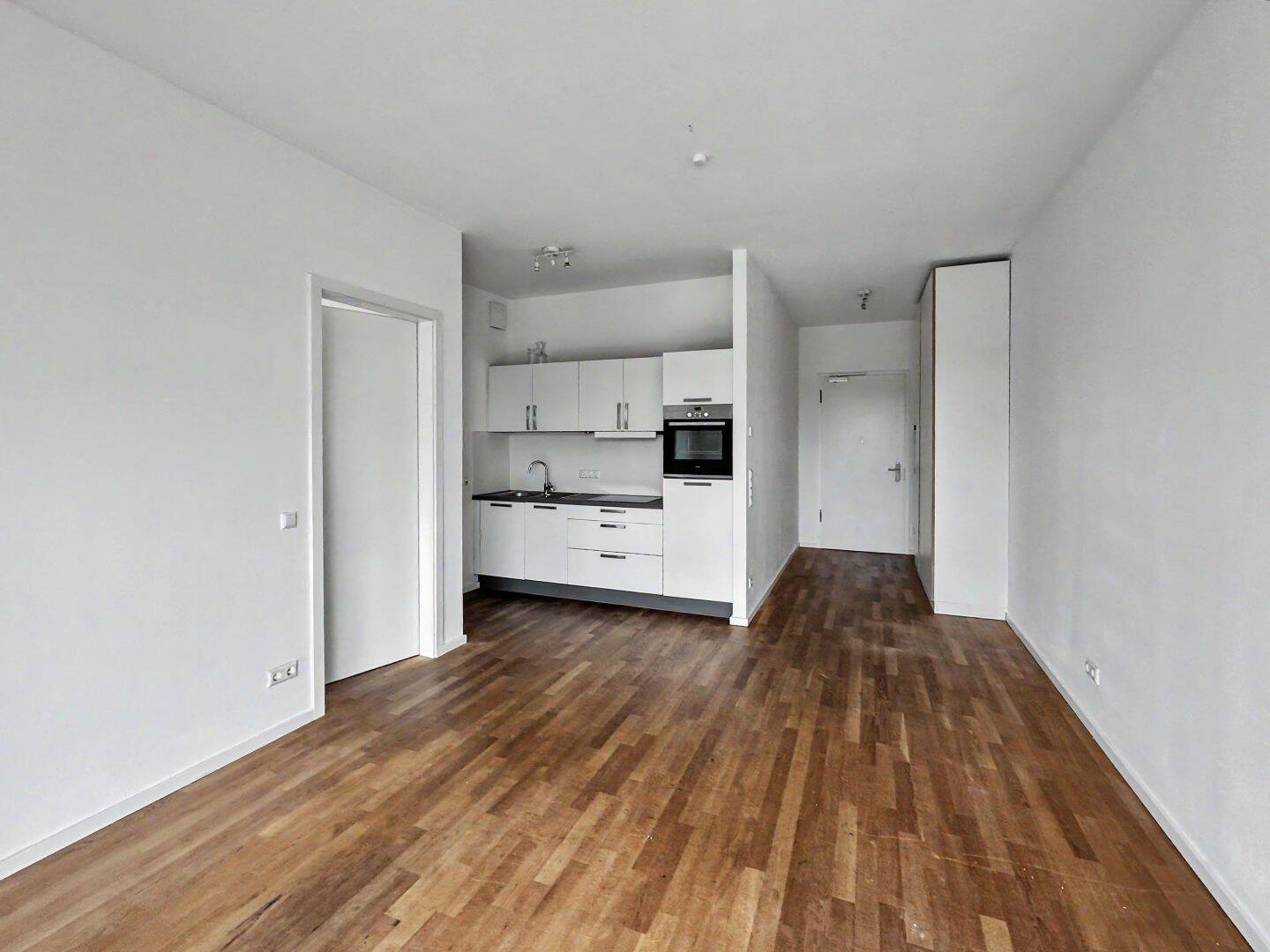Die perfekte City-Wohnung: 2-Zimmer-Eigentumswohnung mit Balkon und Lift in Berlin Mitte – 10115 Berlin – Vorschaubild 3