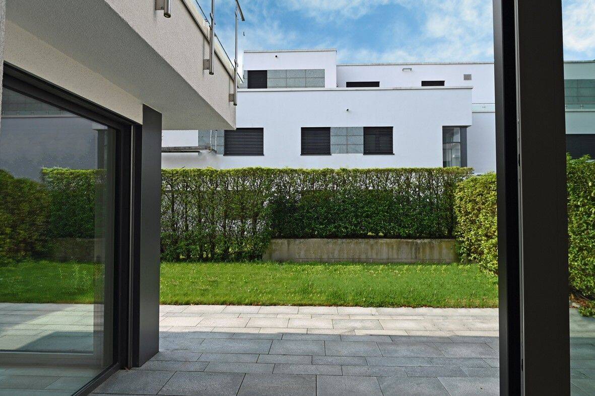 Stil & Raum im Brucker Holt! Exquisite Luxus-Wohnung mit EBK, Kamin & Gartenterrasse – 45133 Essen – Vorschaubild 5