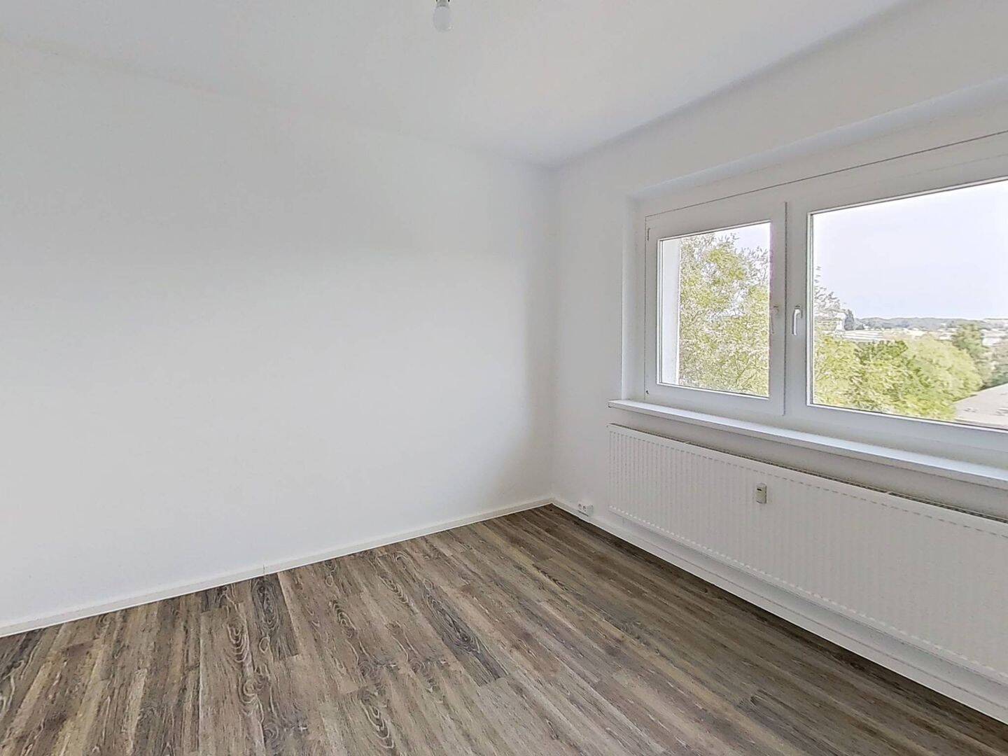 Großzügige 3-Zimmer-Wohnung mit Küche und Balkon in Rostock – 18106 Rostock – Vorschaubild 8