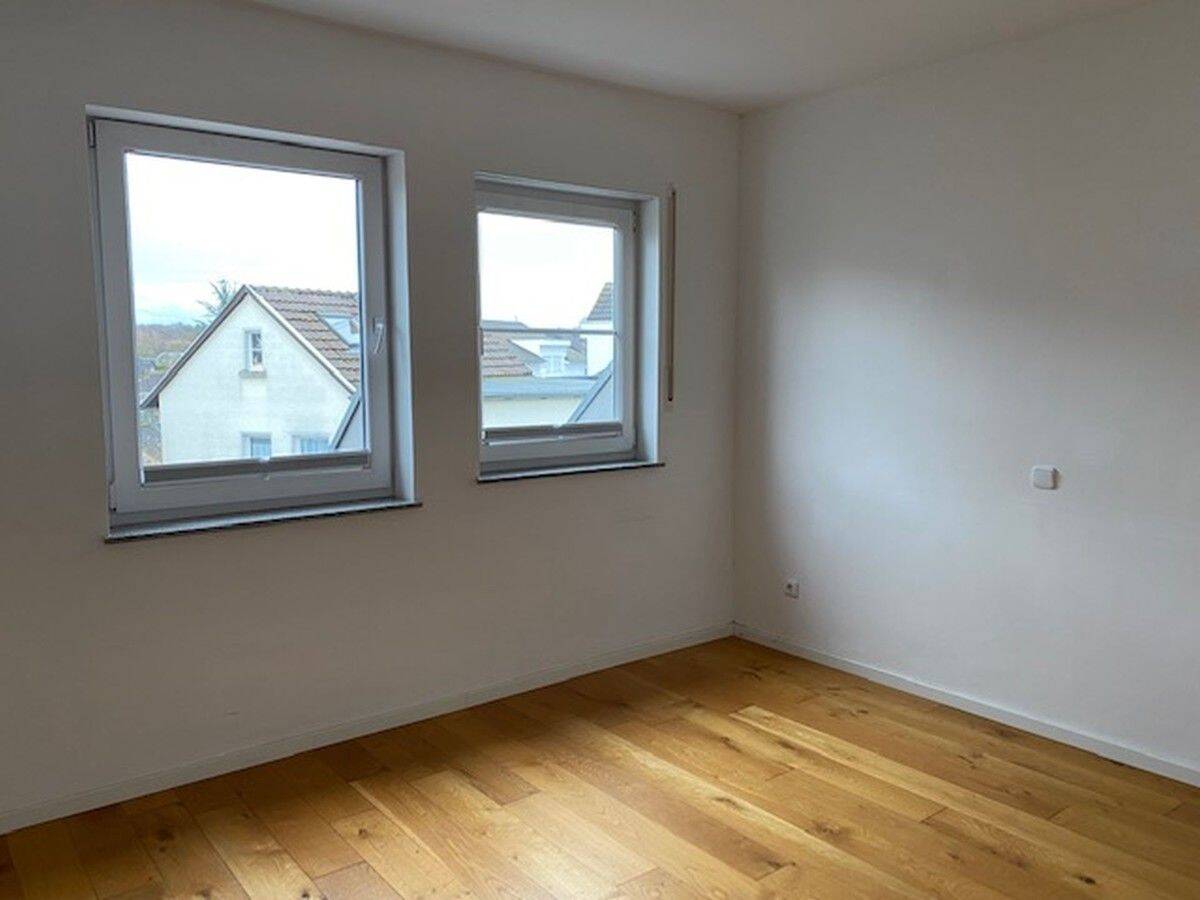 Ausgesprochen charmante 3 Zimmer Maisonette Wohnung mit herrlichem Ausblick! – 53127 Bonn – Vorschaubild 11
