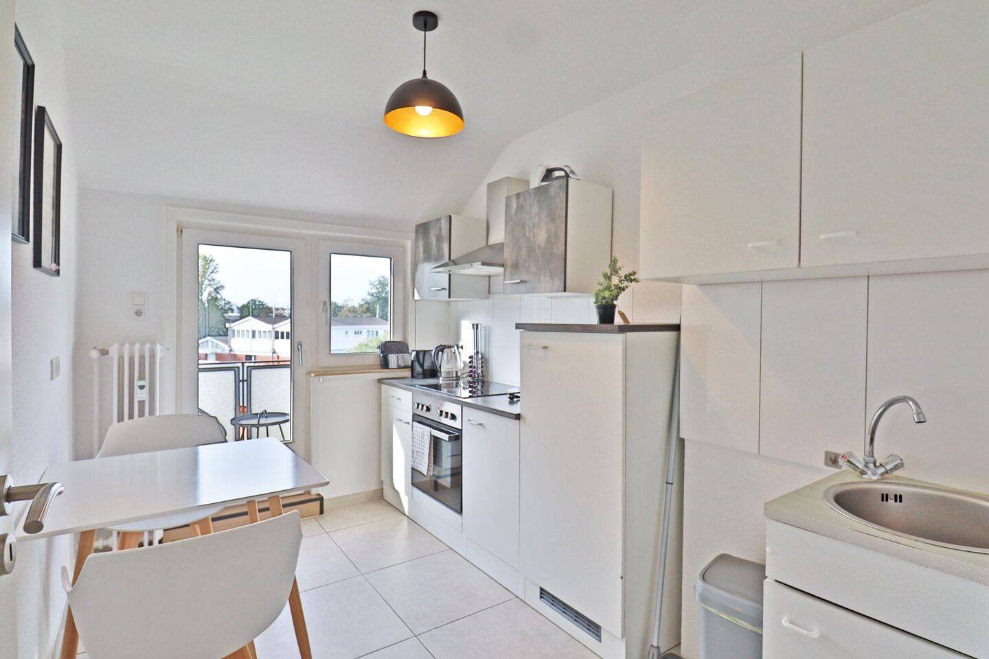 Findorff / Modernisierte 3-Zimmer-Wohnung in gefragter Lage – 28215 Bremen – Vorschaubild 3