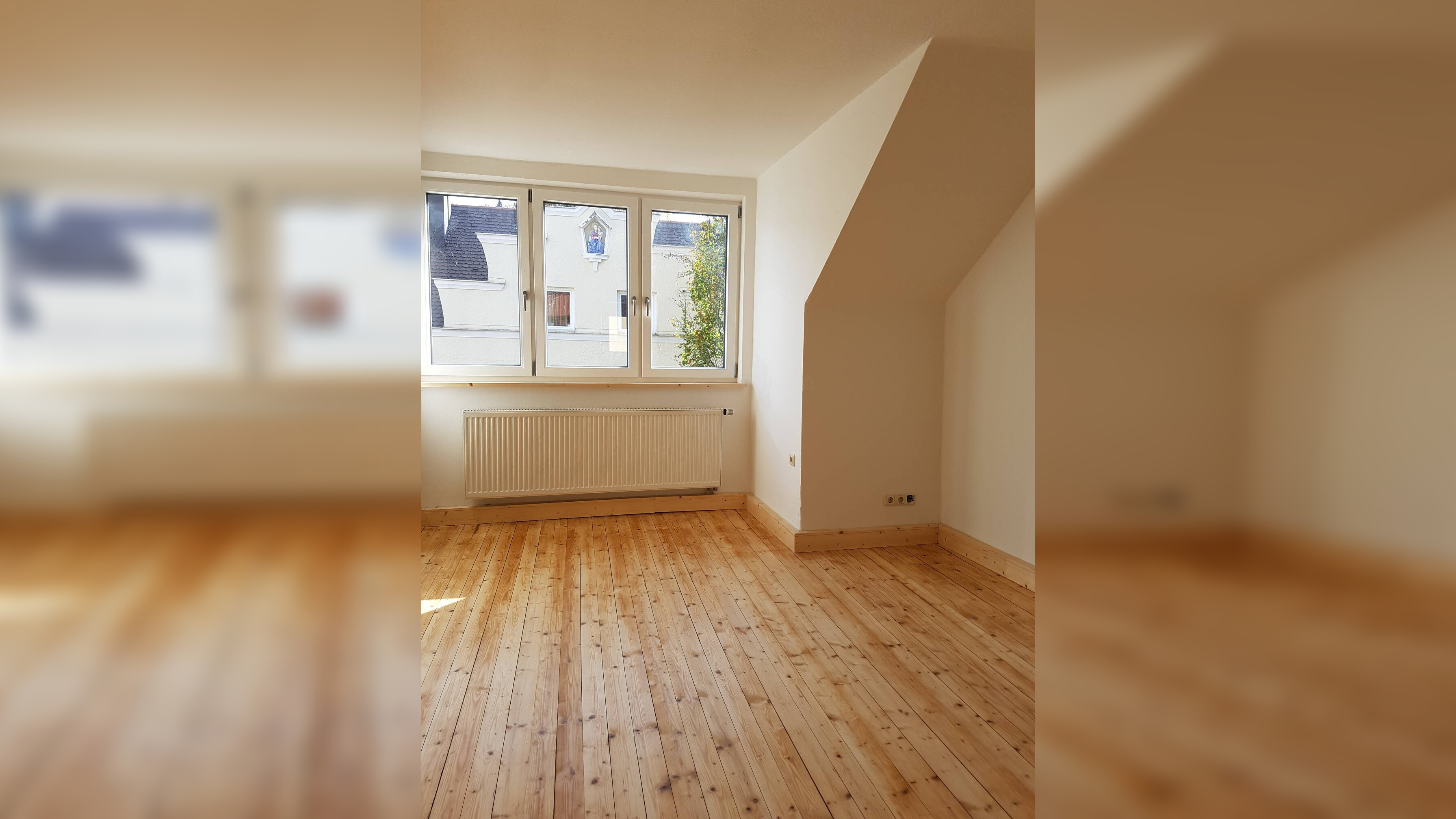 ZENTRUM: Gemütliche 4 Zimmer mit Balkon in Bad Reichenhall – 83435 Bad Reichenhall – Vorschaubild 3
