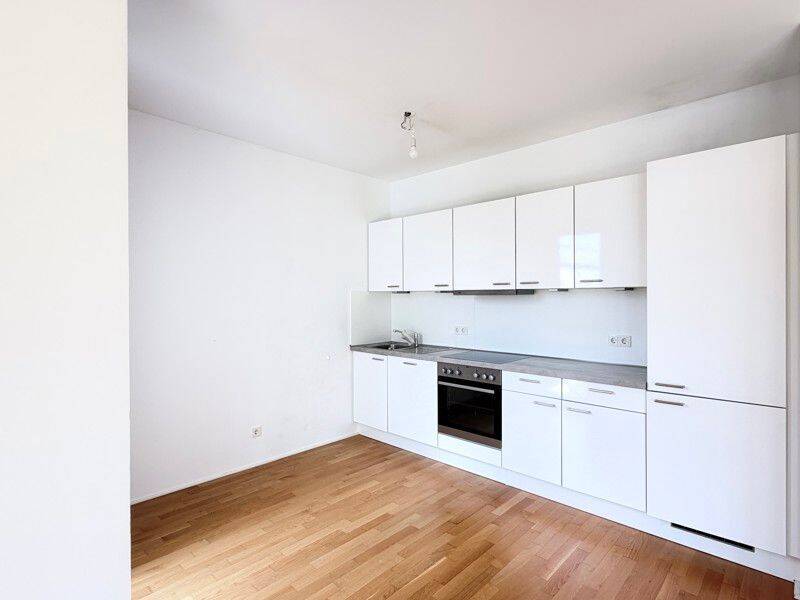 Großzügige Wohnung mit Wintergarten und Balkon sucht Mieter: 3-Zimmer, 119m² – 65187 Wiesbaden – Vorschaubild 5