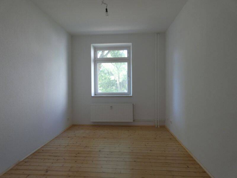 *sanierte Altbauwohnung mit Tageslichtbad im Erdgeschoss* – 45145 Essen – Vorschaubild 7