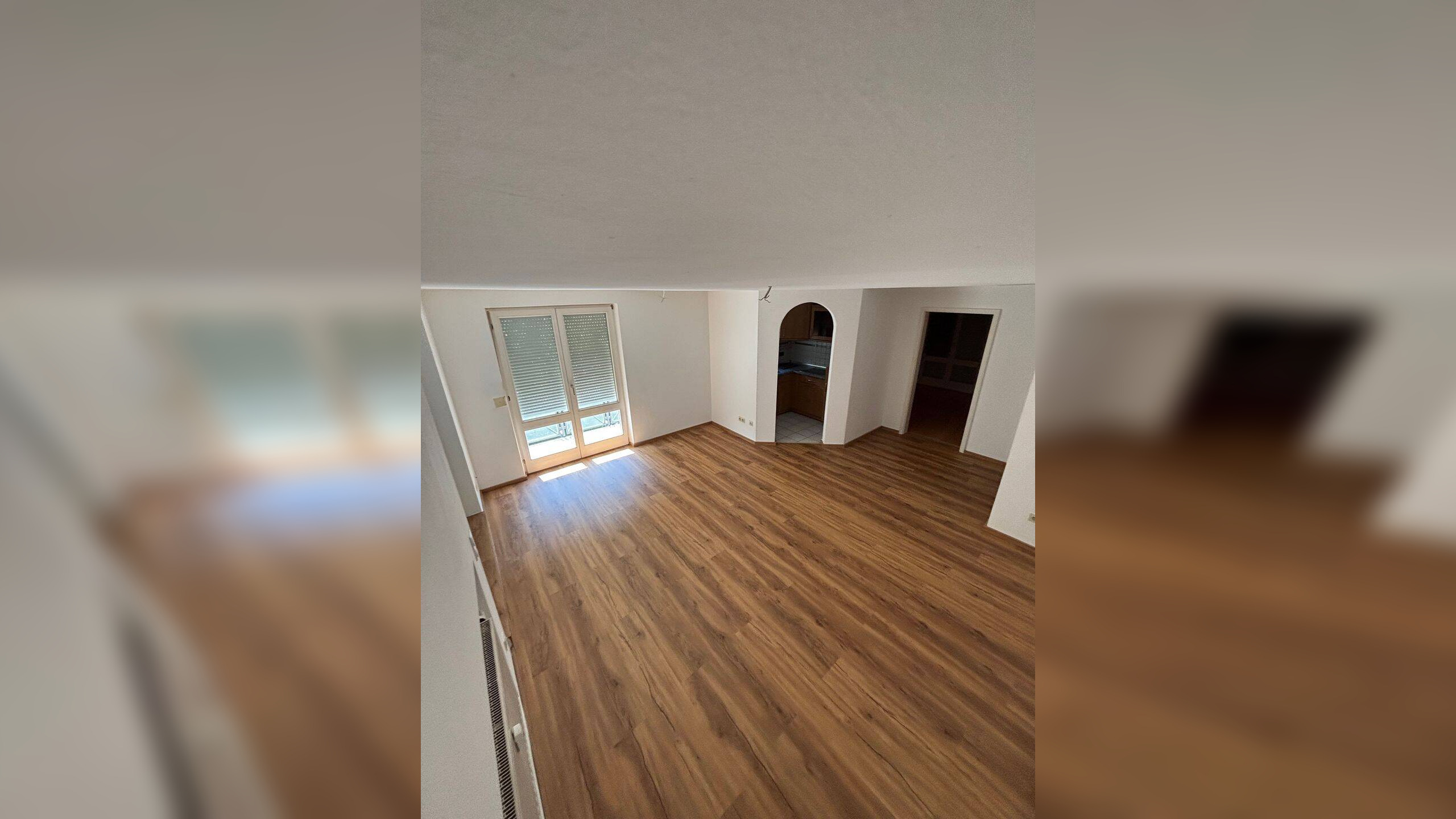2-Zi. Wohnung 55qm in Traunreut – Dachterrasse – TG – Stellplatz – 83301 Traunreut – Vorschaubild 3