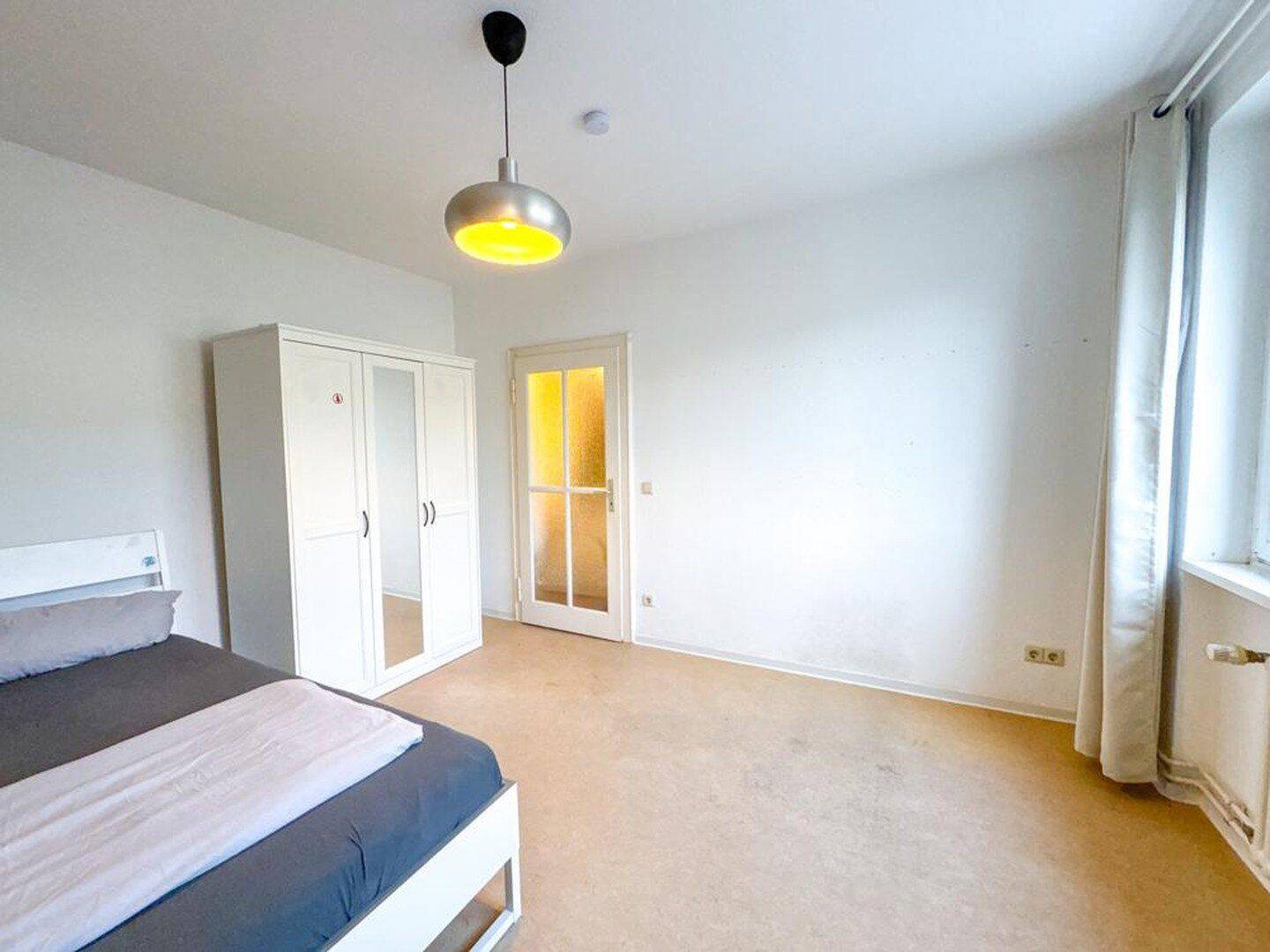 Helle, Bezugsfreie 2-Zimmer Wohnung, 2.OG in Prenzlauer Berg – 10409 Berlin – Vorschaubild 4