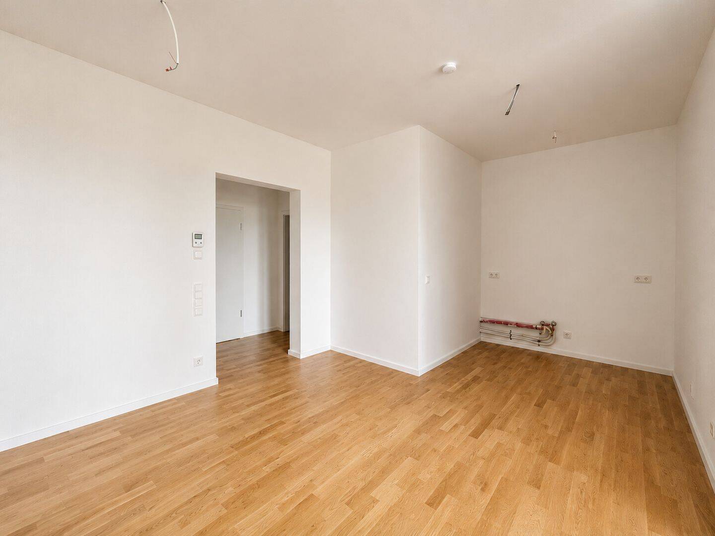 Lichtdurchflutete 2,5 Zimmerwohnung in Top Lage in Aalen zu Vermieten +Erstbezug+ – 73431 Aalen – Vorschaubild 3