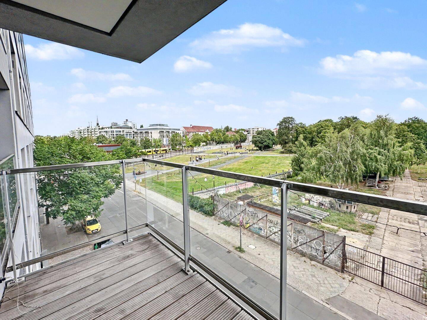 Die perfekte City-Wohnung: 2-Zimmer-Eigentumswohnung mit Balkon und Lift in Berlin Mitte – 10115 Berlin – Vorschaubild 4