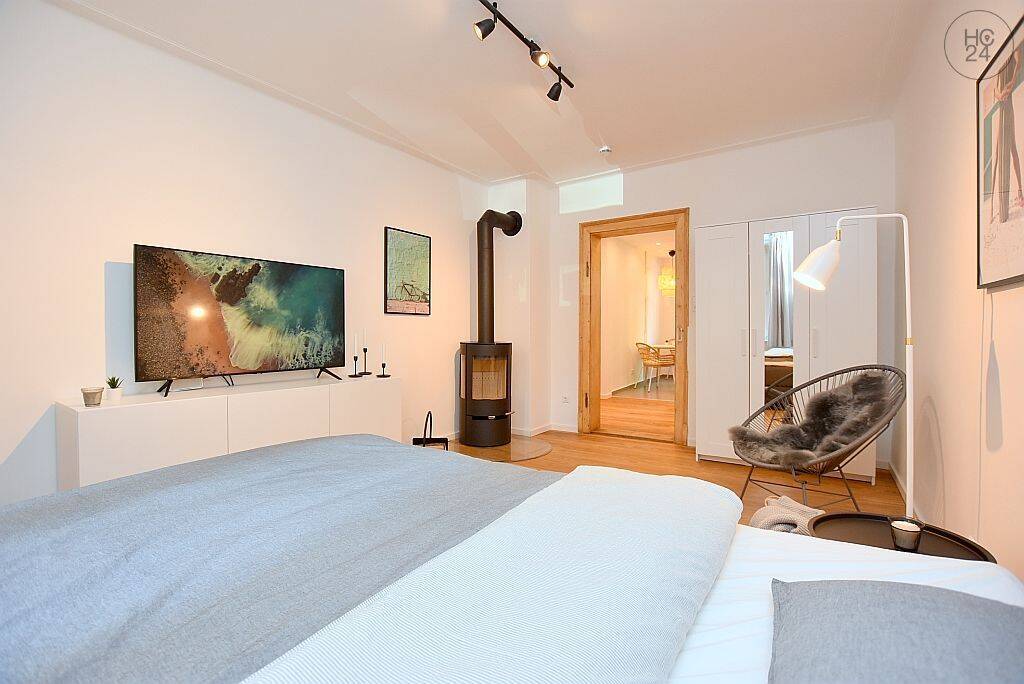 Wunderschön möblierte  Wohnung mit Balkon im beliebten Stuttgarter Westen – 70197 Stuttgart – Vorschaubild 3