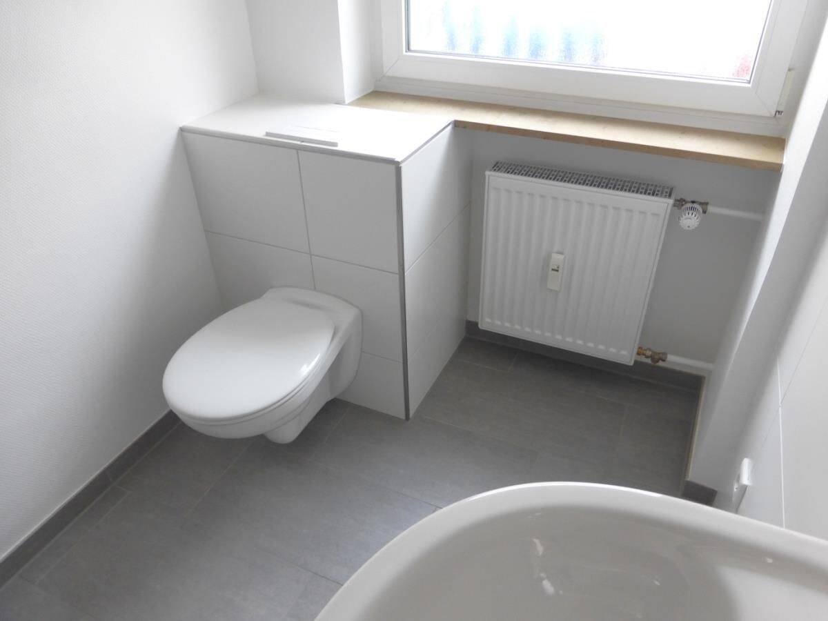 ERSTBEZUG NACH KOMPLETTSANIERUNG! Helle, heimelige 1 ZW (Hochparterre) mit separater Küche nördlich des Wöhrder Sees. – 90489 Nürnberg – Vorschaubild 3
