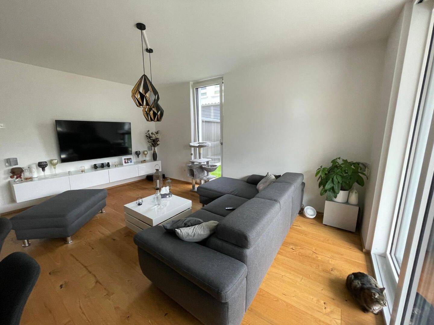 Exklusive Erdgeschosswohnung mit großem Garten & Terrasse – 89077 Ulm – Vorschaubild 3