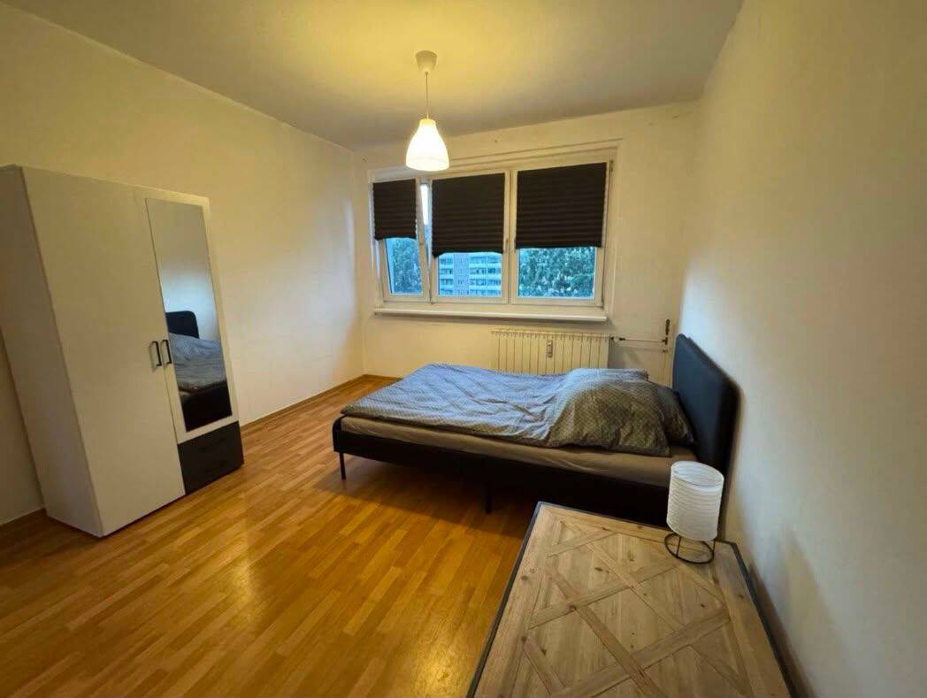Ruhige 3 Zimmer Wohnung mit Balkon in Berlin Friedrichsfelde – 10315 Berlin – Vorschaubild 3