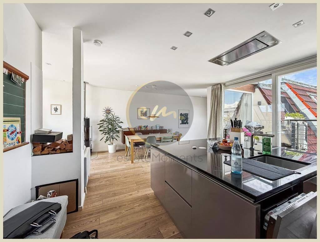 Für Sonnenanbeter und Lebemenschen: Lichtdurchflutete Dachgeschosswohnung mit Terrassen und Aufzug – 10437 Berlin – Vorschaubild 3