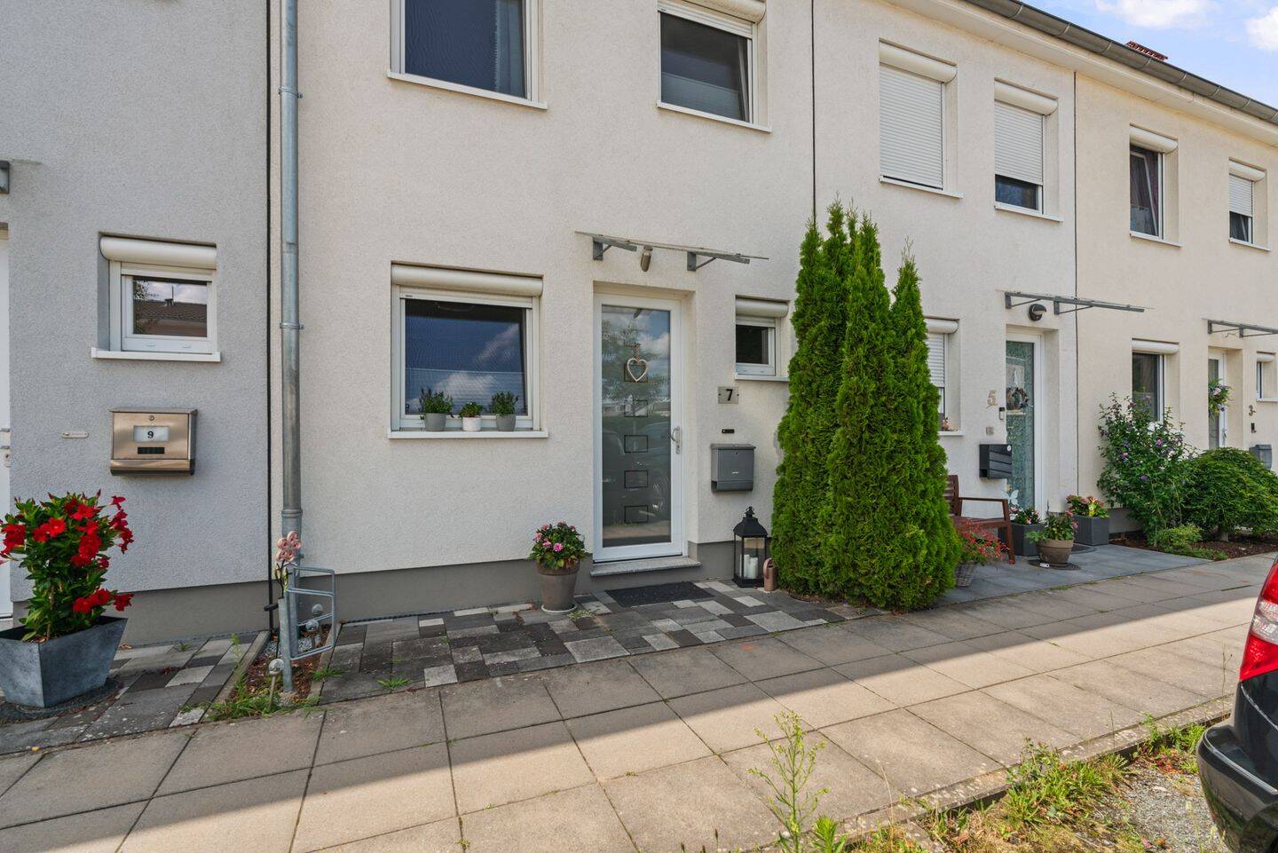 Bremen – Arsten | Modernes 5-Zimmer-Reihenhaus mit Terrasse und Garten in ruhiger Lage – 28279 Bremen – Vorschaubild 3