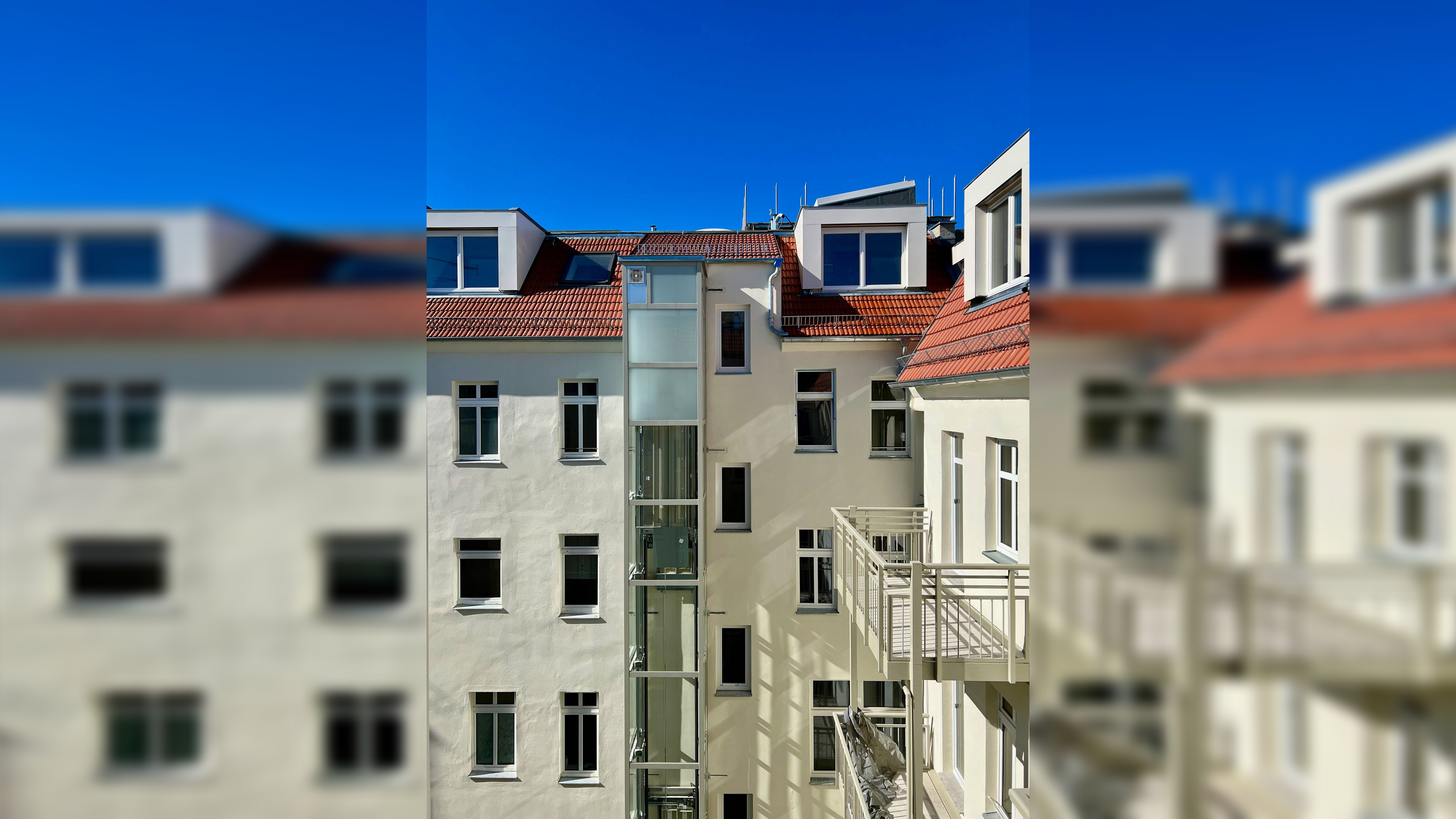 Wunderschöne 2-Zimmer-Wohnung im modernen Altbau // ERSTBEZUG NACH SANIERUNG – 10247 Berlin – Vorschaubild 4