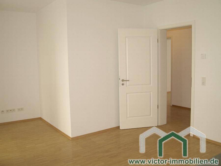 ** 3-Zimmer-Whg. * Fußbodenheizung * Terrasse * Übernahme EBK mögl. ** – 4315 Leipzig – Vorschaubild 8